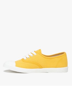 03REYE JAUNE
